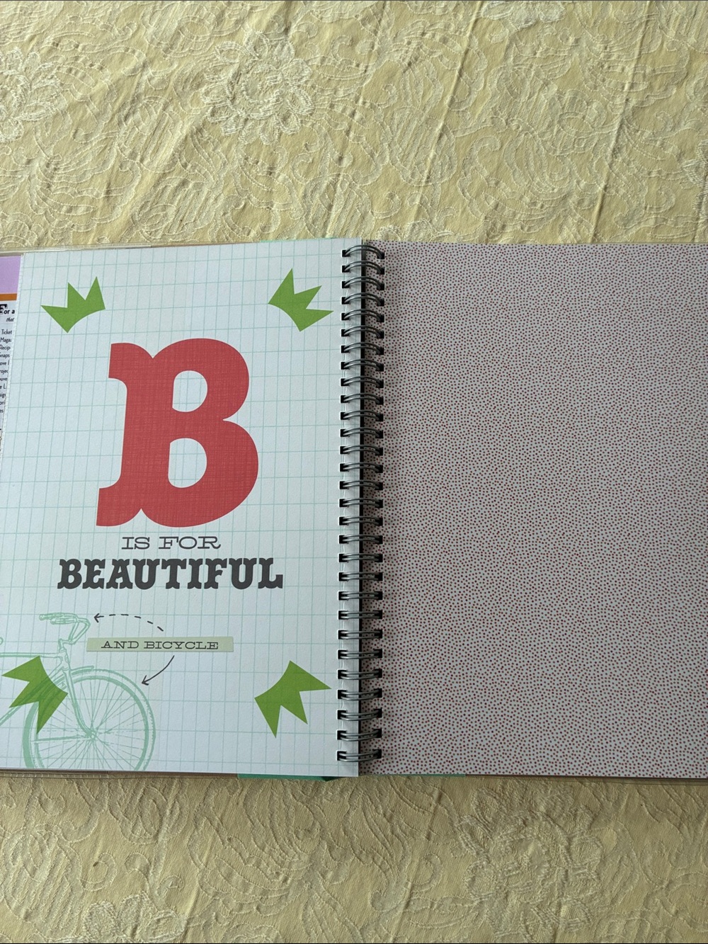 K&Company SMASH Scrapbook/Journal
Baby Themed - Picture 5 of 6